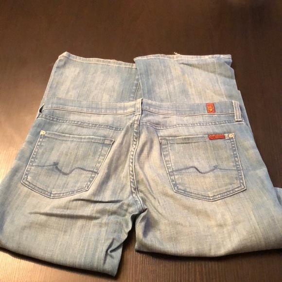 Light Wash 7 for All Mankind - Picture 3 of 8